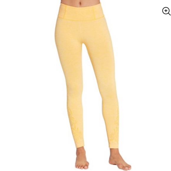 CALIA by Carrie Underwood Pants - NWT calia by carrie underwood seamless leggings S